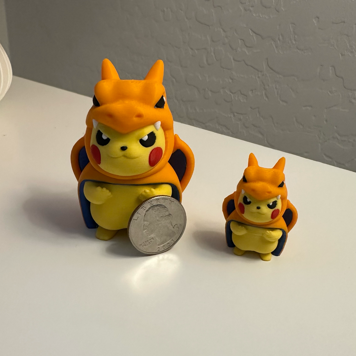 Pikachu Charizard Cosplay & Mini Set